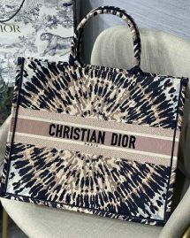 Picture of Dior Lady Handbags _SKUfw141259986fw
